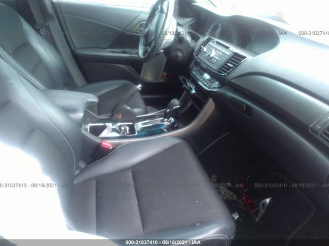 Photo 4 VIN: 1HGCR2F5XGA155906 - HONDA ACCORD SEDAN 