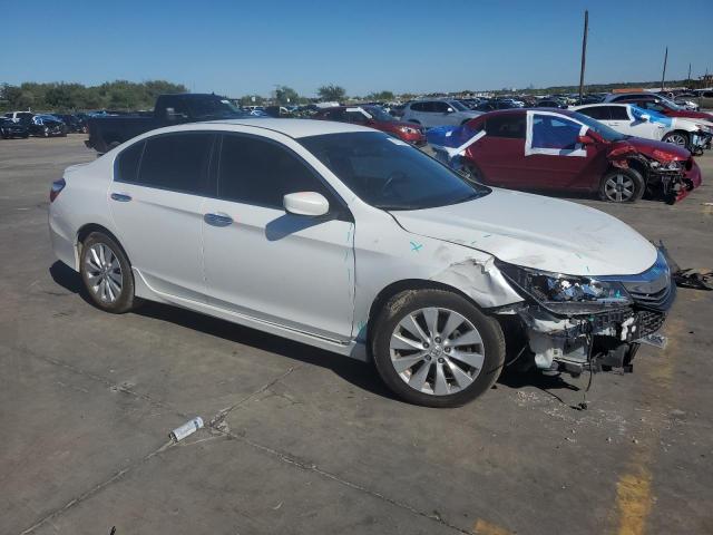 Photo 3 VIN: 1HGCR2F5XGA217420 - HONDA ACCORD SPO 