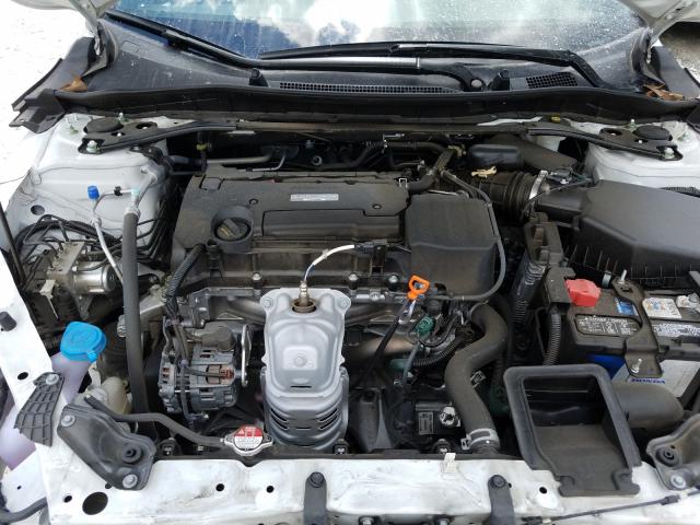 Photo 6 VIN: 1HGCR2F5XHA007837 - HONDA ACCORD SPO 