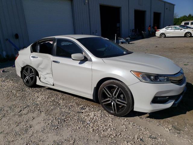 Photo 3 VIN: 1HGCR2F5XHA028333 - HONDA ACCORD 