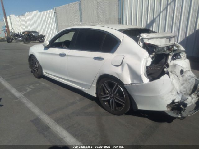 Photo 2 VIN: 1HGCR2F5XHA126147 - HONDA ACCORD SEDAN 