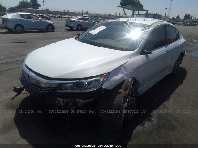 Photo 1 VIN: 1HGCR2F5XHA172335 - HONDA ACCORD SEDAN 