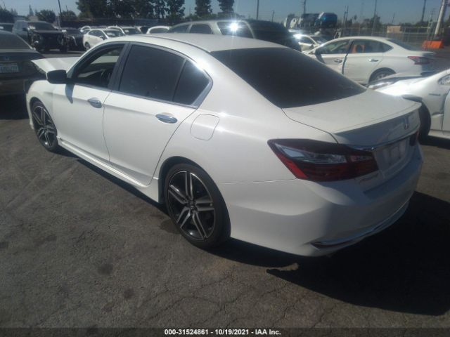 Photo 2 VIN: 1HGCR2F5XHA178314 - HONDA ACCORD SEDAN 