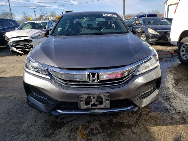 Photo 4 VIN: 1HGCR2F5XHA214048 - HONDA ACCORD 