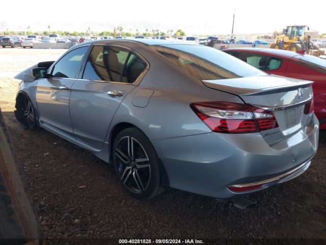 Photo 2 VIN: 1HGCR2F5XHA301707 - HONDA ACCORD 