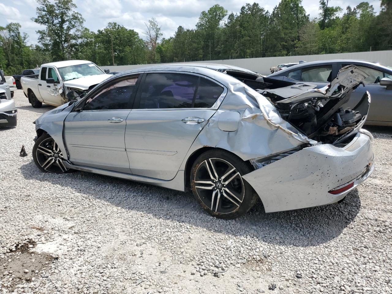 Photo 1 VIN: 1HGCR2F5XHA307233 - HONDA ACCORD 