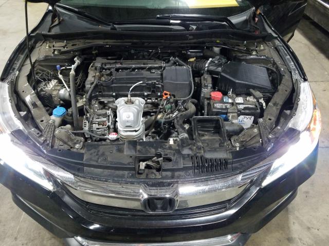 Photo 6 VIN: 1HGCR2F60HA047210 - HONDA ACCORD SPO 