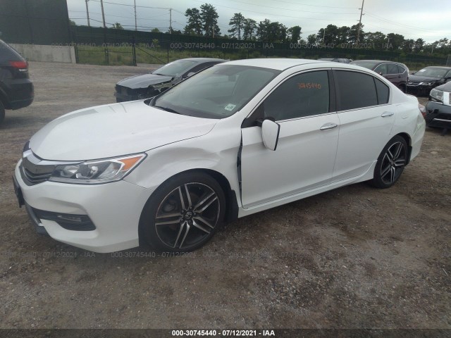 Photo 1 VIN: 1HGCR2F61GA087472 - HONDA ACCORD SEDAN 