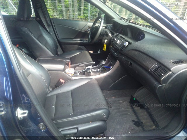 Photo 4 VIN: 1HGCR2F66GA165082 - HONDA ACCORD SEDAN 