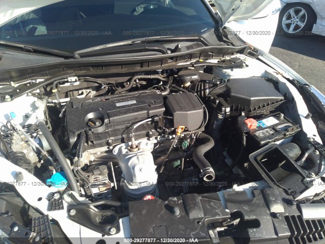 Photo 9 VIN: 1HGCR2F66HA014857 - HONDA ACCORD SEDAN 