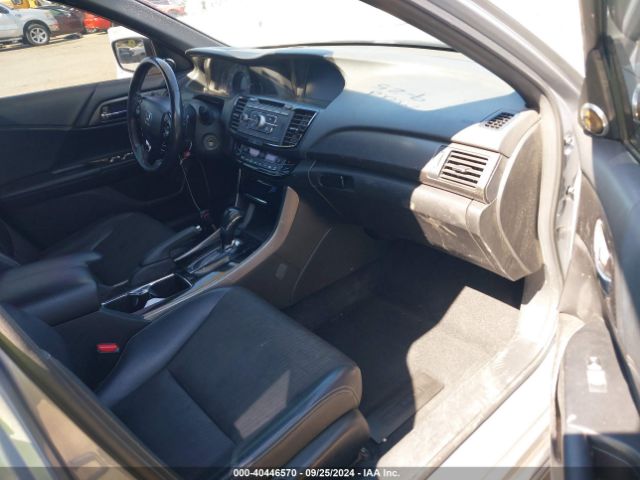 Photo 4 VIN: 1HGCR2F67GA054346 - HONDA ACCORD 