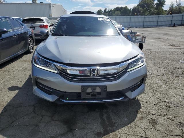 Photo 4 VIN: 1HGCR2F69GA032607 - HONDA ACCORD 