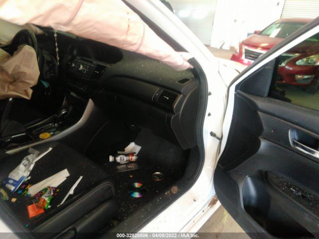 Photo 4 VIN: 1HGCR2F69GA225355 - HONDA ACCORD SEDAN 