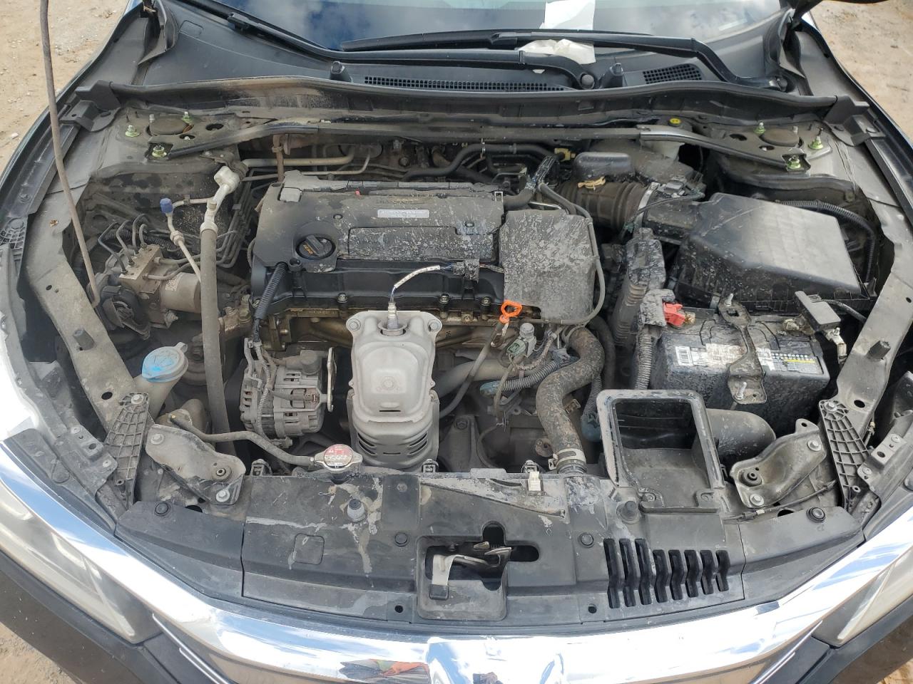 Photo 10 VIN: 1HGCR2F6XHA108532 - HONDA ACCORD 