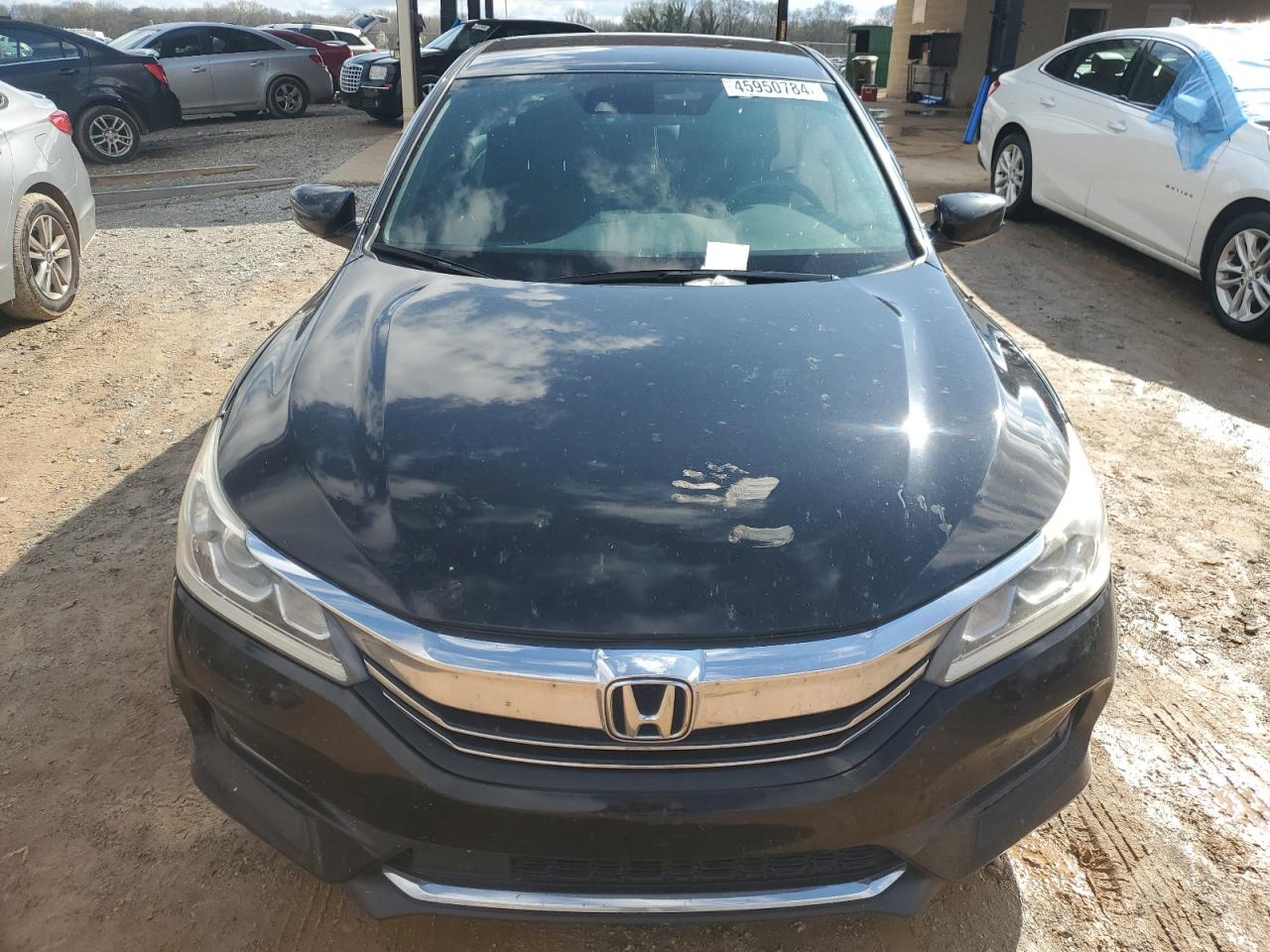 Photo 4 VIN: 1HGCR2F6XHA108532 - HONDA ACCORD 