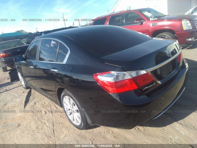 Photo 2 VIN: 1HGCR2F70DA101432 - HONDA ACCORD SDN 