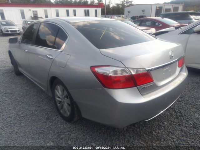 Photo 2 VIN: 1HGCR2F70DA155250 - HONDA ACCORD SDN 