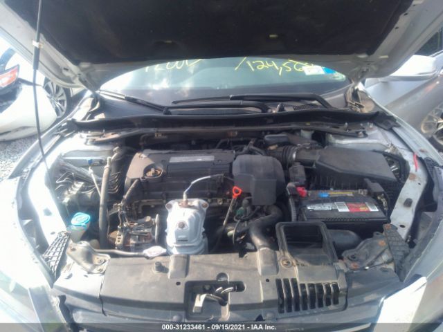 Photo 9 VIN: 1HGCR2F70DA155250 - HONDA ACCORD SDN 