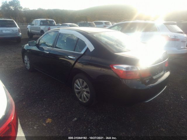 Photo 2 VIN: 1HGCR2F70DA162912 - HONDA ACCORD SDN 