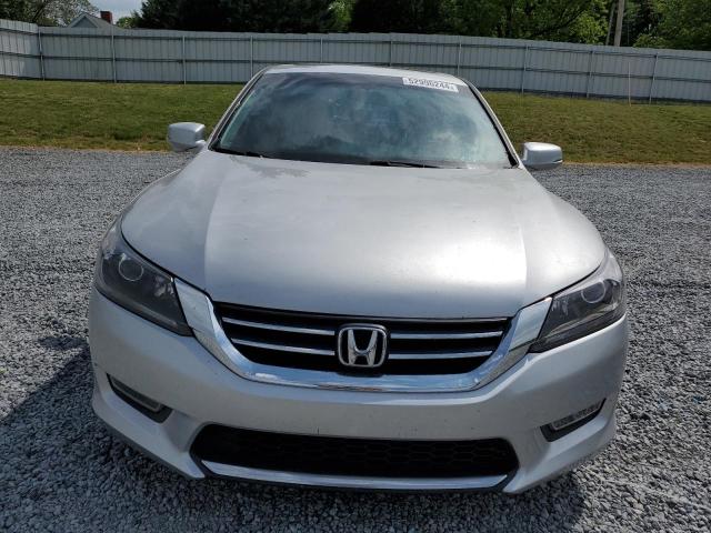 Photo 4 VIN: 1HGCR2F70DA206942 - HONDA ACCORD 