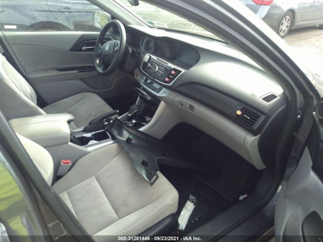 Photo 4 VIN: 1HGCR2F70DA278529 - HONDA ACCORD SDN 