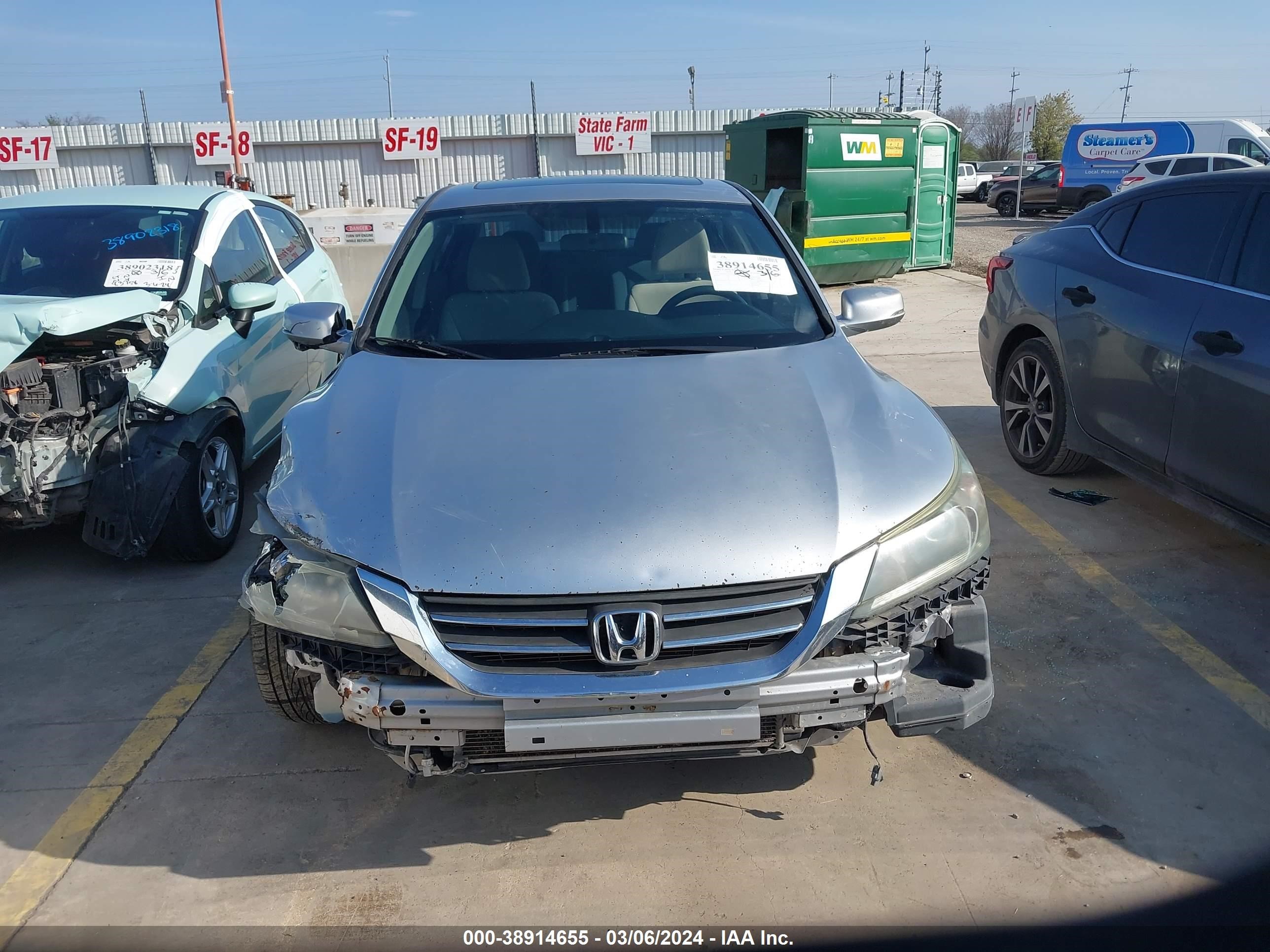 Photo 12 VIN: 1HGCR2F70EA079949 - HONDA ACCORD 