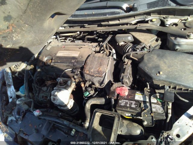 Photo 9 VIN: 1HGCR2F70EA154665 - HONDA ACCORD SEDAN 