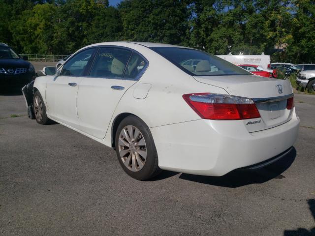 Photo 2 VIN: 1HGCR2F70FA210430 - HONDA ACCORD EX 