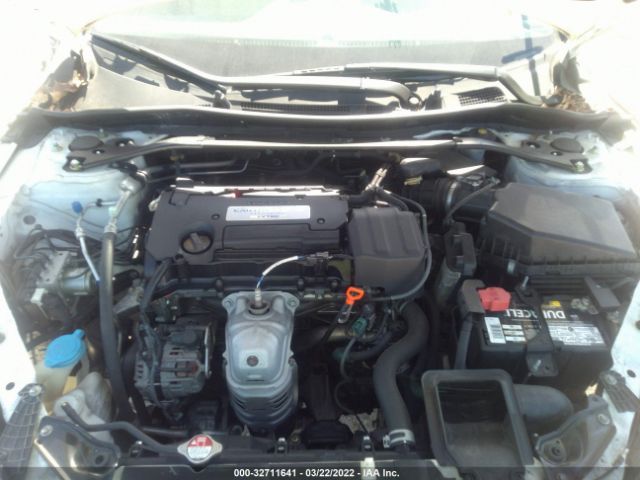 Photo 9 VIN: 1HGCR2F70FA255447 - HONDA ACCORD SEDAN 