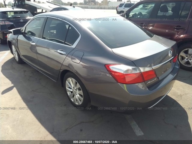 Photo 2 VIN: 1HGCR2F70FA274029 - HONDA ACCORD SEDAN 