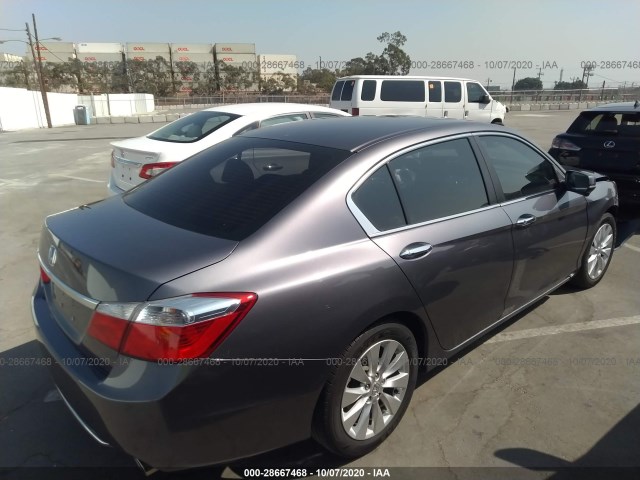 Photo 3 VIN: 1HGCR2F70FA274029 - HONDA ACCORD SEDAN 