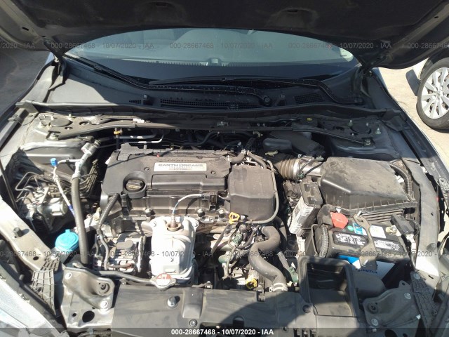 Photo 9 VIN: 1HGCR2F70FA274029 - HONDA ACCORD SEDAN 