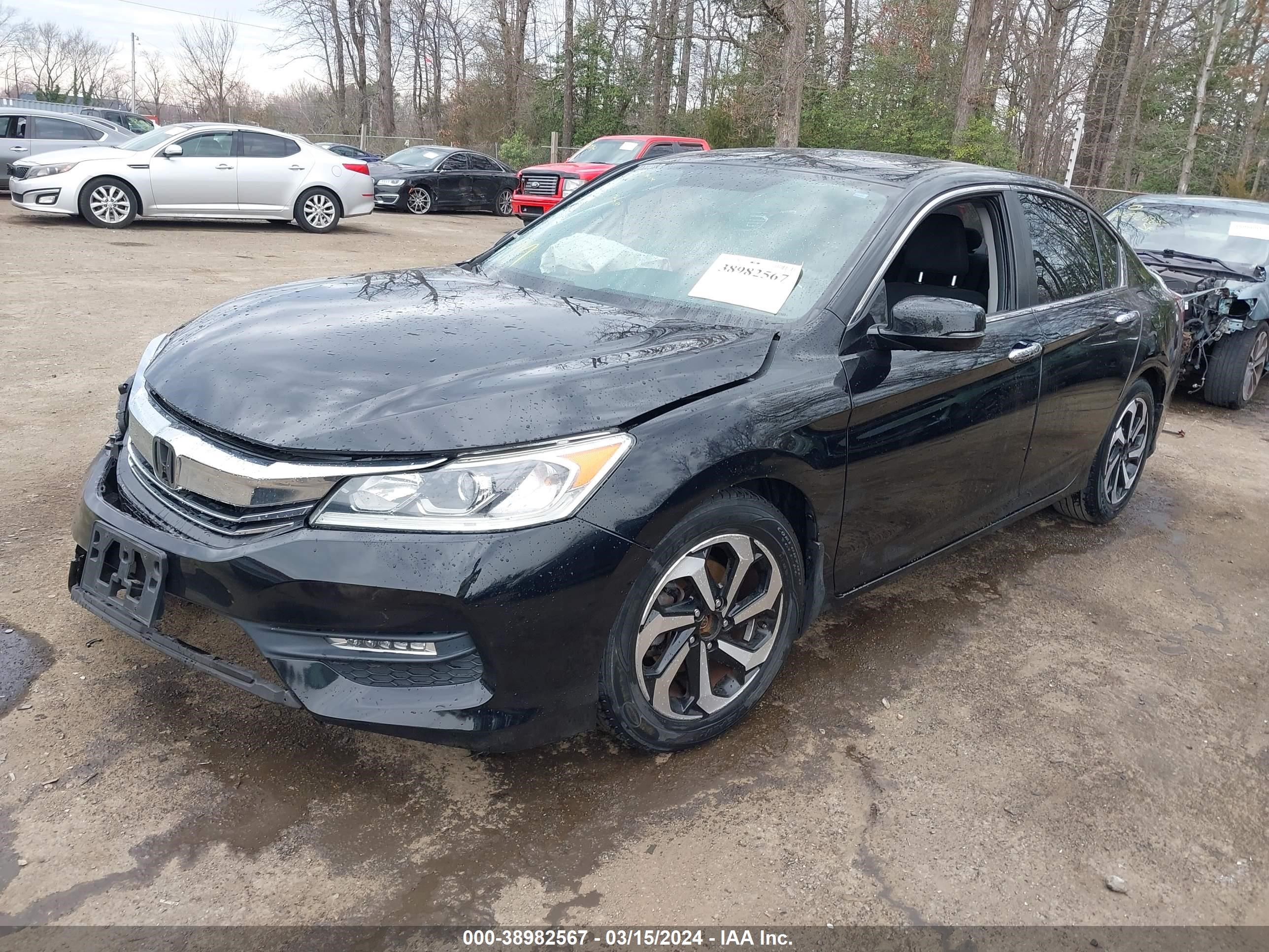 Photo 1 VIN: 1HGCR2F70GA048655 - HONDA ACCORD 