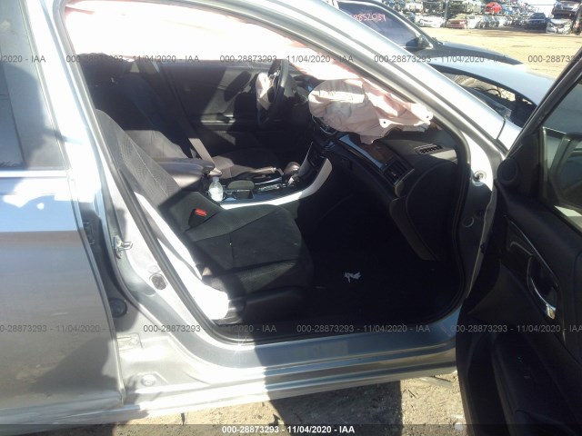 Photo 4 VIN: 1HGCR2F70GA152952 - HONDA ACCORD SEDAN 