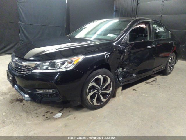 Photo 1 VIN: 1HGCR2F70GA157293 - HONDA ACCORD SEDAN 