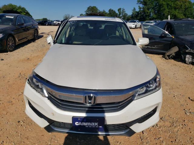 Photo 4 VIN: 1HGCR2F70GA211319 - HONDA ACCORD 