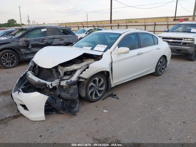 Photo 1 VIN: 1HGCR2F70GA212213 - HONDA ACCORD 