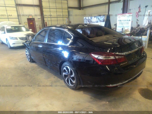 Photo 2 VIN: 1HGCR2F70HA053338 - HONDA ACCORD SEDAN 