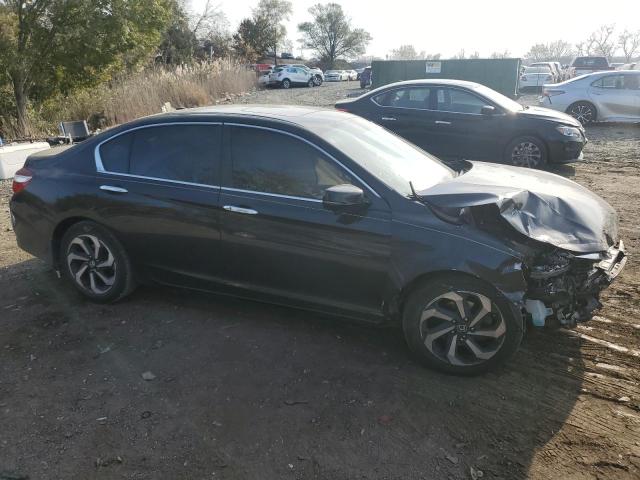 Photo 3 VIN: 1HGCR2F70HA074545 - HONDA ACCORD 