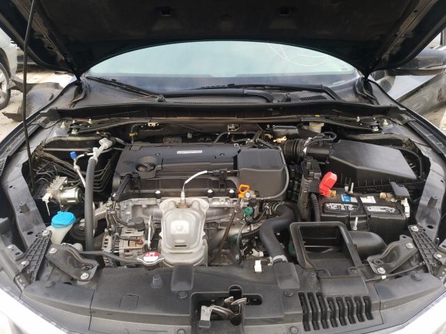 Photo 6 VIN: 1HGCR2F70HA131908 - HONDA ACCORD EX 