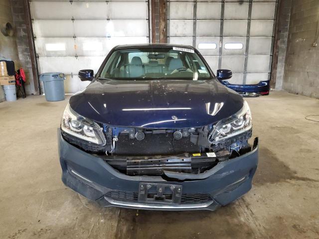 Photo 4 VIN: 1HGCR2F70HA135330 - HONDA ACCORD 