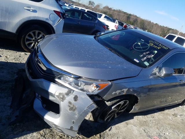 Photo 8 VIN: 1HGCR2F70HA151642 - HONDA ACCORD EX 