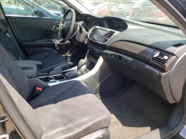 Photo 4 VIN: 1HGCR2F70HA152158 - HONDA ACCORD EX 