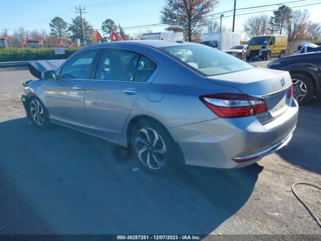 Photo 2 VIN: 1HGCR2F70HA162933 - HONDA ACCORD 