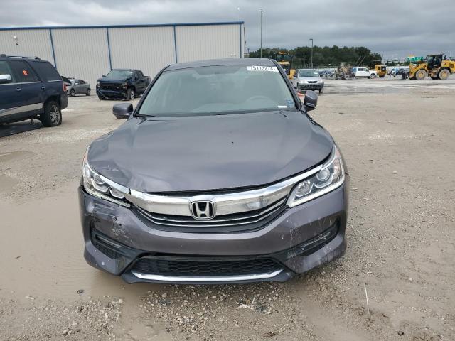 Photo 4 VIN: 1HGCR2F70HA275023 - HONDA ACCORD EX 