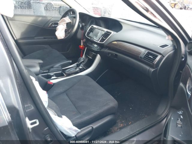 Photo 4 VIN: 1HGCR2F70HA298298 - HONDA ACCORD 