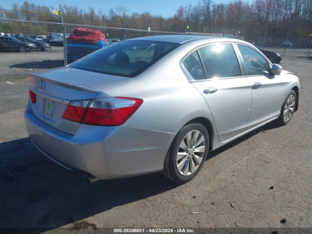 Photo 3 VIN: 1HGCR2F71DA034419 - HONDA ACCORD 