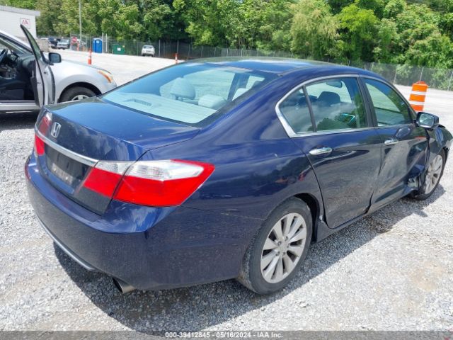 Photo 3 VIN: 1HGCR2F71DA057005 - HONDA ACCORD 