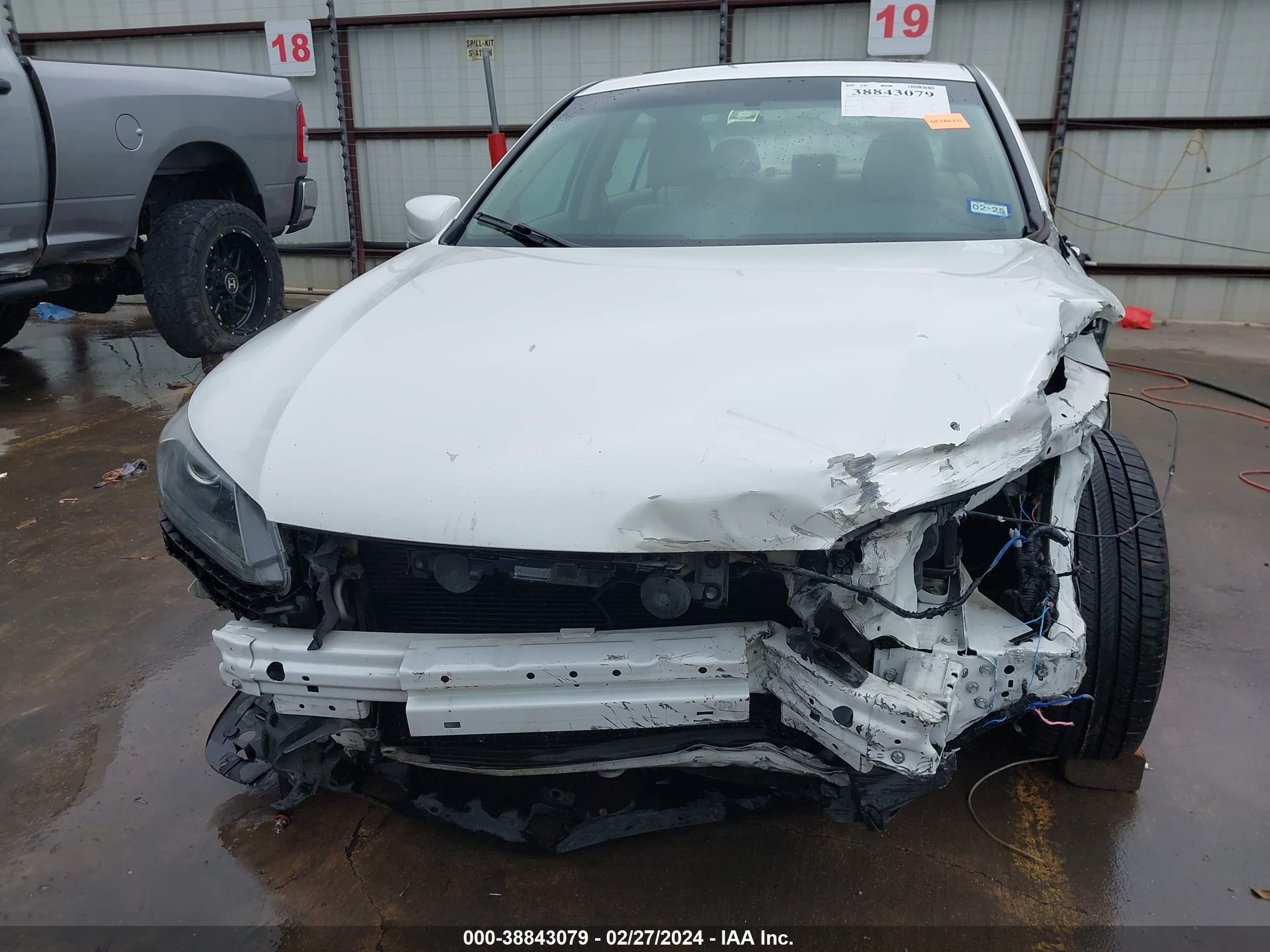 Photo 5 VIN: 1HGCR2F71DA130888 - HONDA ACCORD 