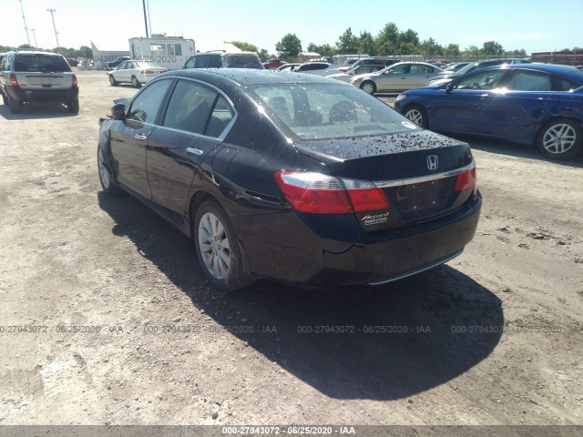 Photo 2 VIN: 1HGCR2F71DA145861 - HONDA ACCORD SDN 